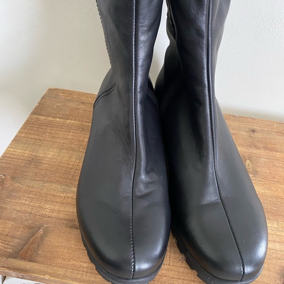 C LA CANADIENNE Boot - Picture 10 of 16